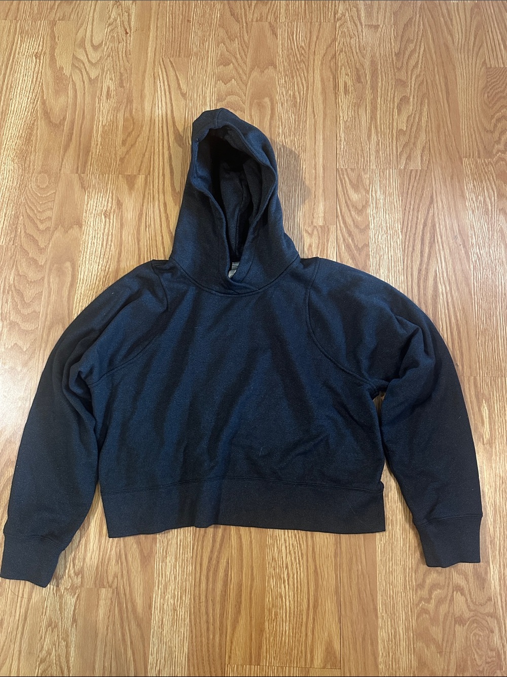 Lulu cropped black shiny hoodie